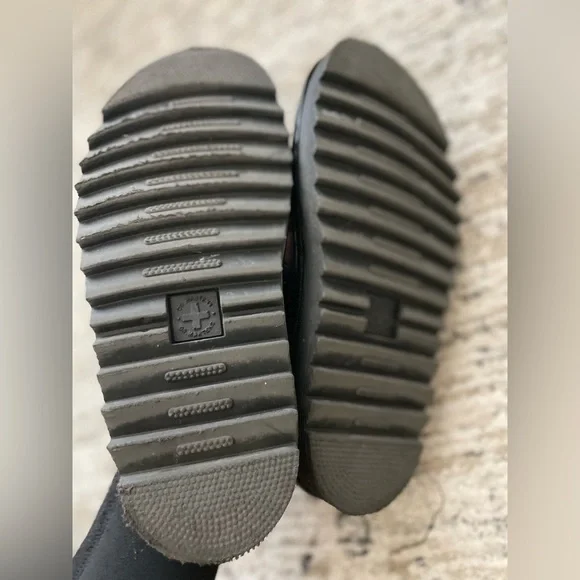 Unavailable - Picture 9 of 10